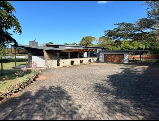 4 BEDROOM HOUSE FOR SALE IN ZINI RIVER ESTATE